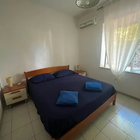 Ada 2 Apartment Ischia