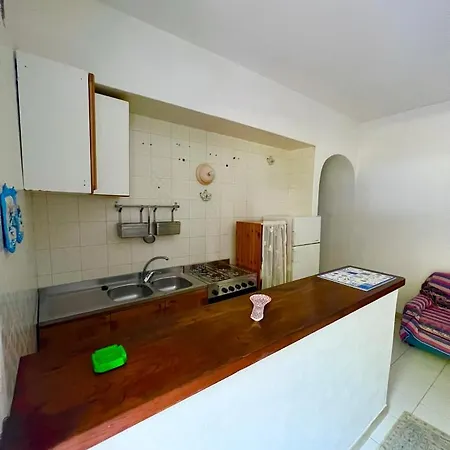 Ada 2 Apartment